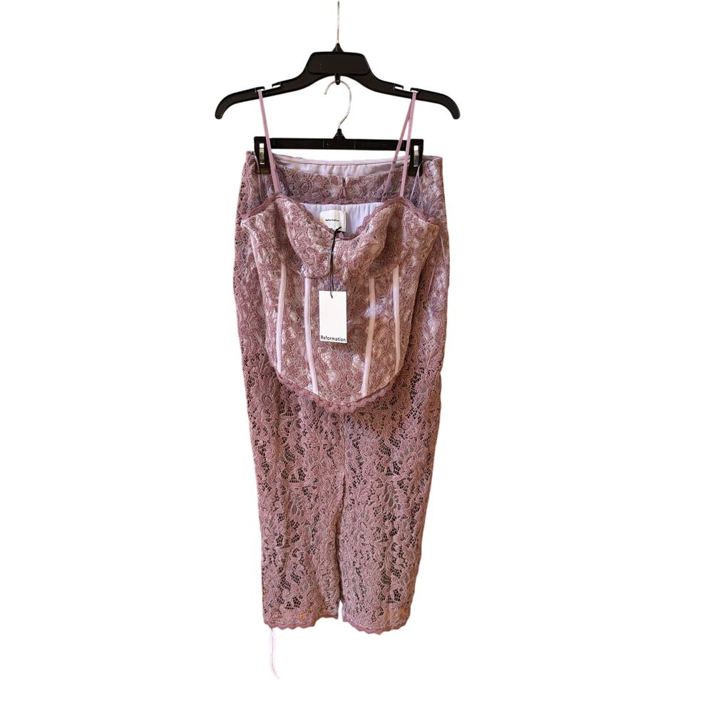 Reformation Tommen Two Piece size 6
DUSTY PINK new with tags $428.00 retail